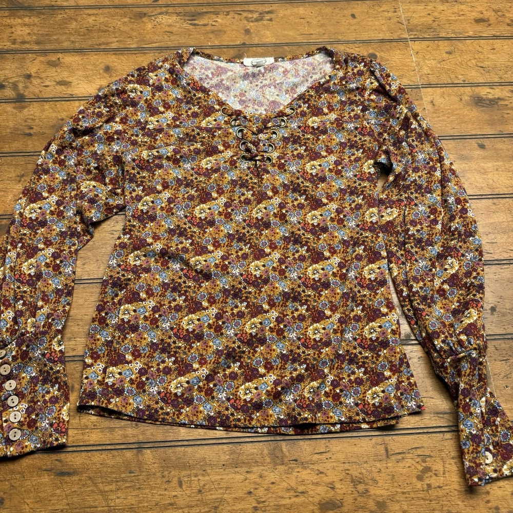 gimmicks by bke blouse‎ womems size small Floral Tie Up Front Button Cottagecore
